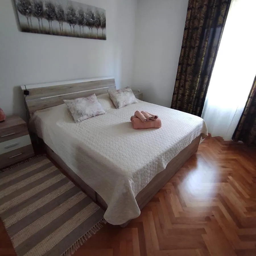 アパート New Studio Apartman Emda U Centru Splita