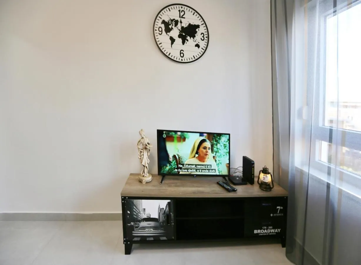 Novi studio apartman Emda u centru Splita, private parking Split